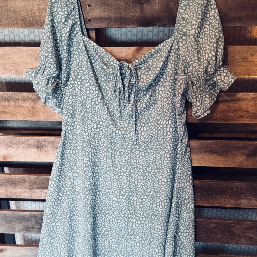SHEIN Green Patterned Mini Dress